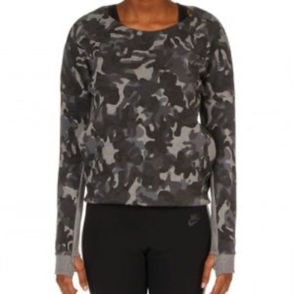 Nike Tech Camo Printed Crew Sweatshirt